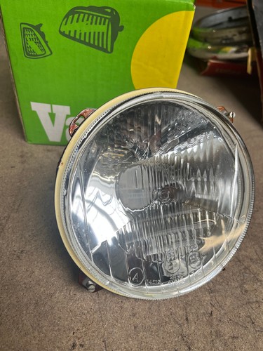 Renault r10 headlight - r6, r8