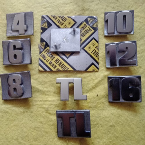 Renault badge emblems - badge, r4